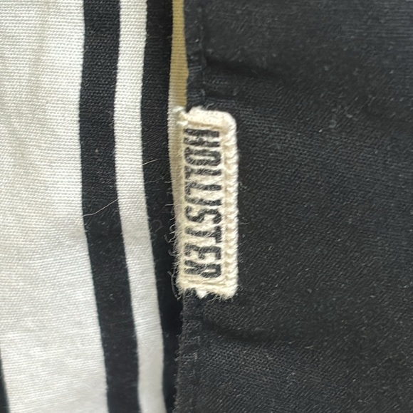 short sleeve shirt from Hollister size Lg - Picture 4 of 5